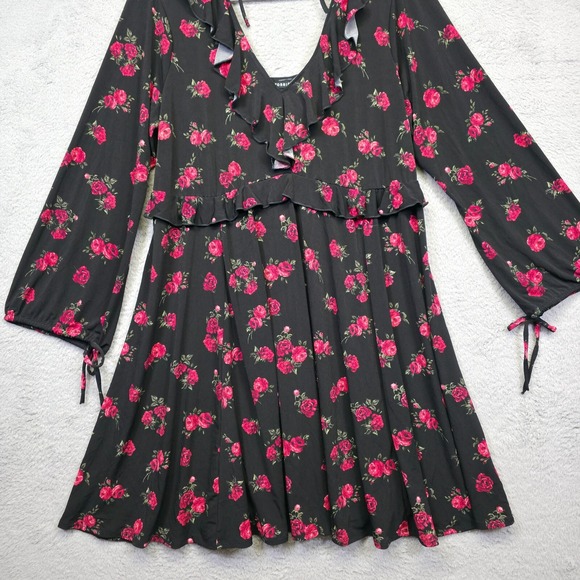 Torrid Dress Womens Plus Size 2X Floral Skater Whimsigoth Vamp Dark Romantic NEW - Picture 4 of 16